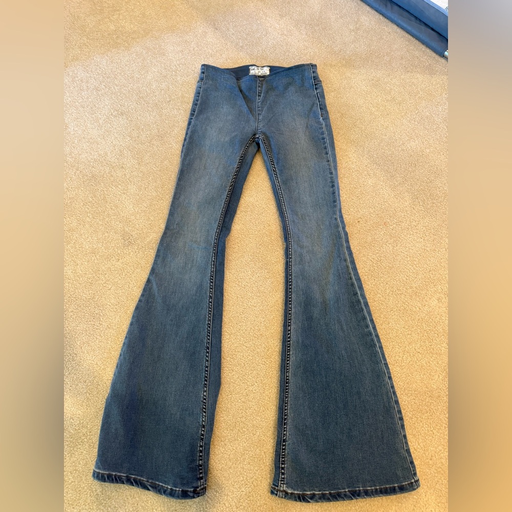 Free People Bell Bottoms (NWOT) Size 25